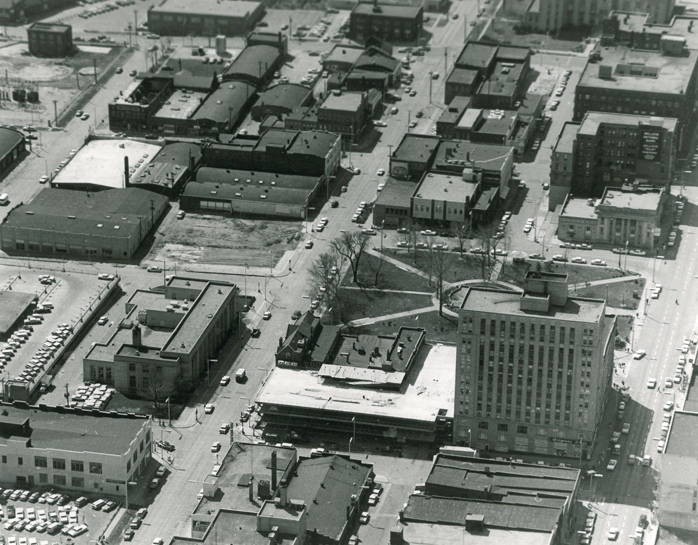 1962